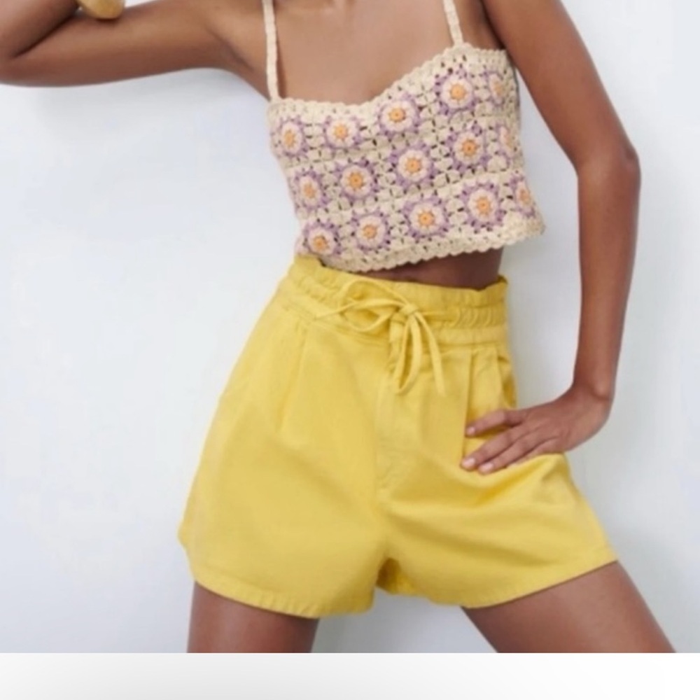 Zara Paperbag Bermuda Shorts in Yellow - Picture 2 of 5